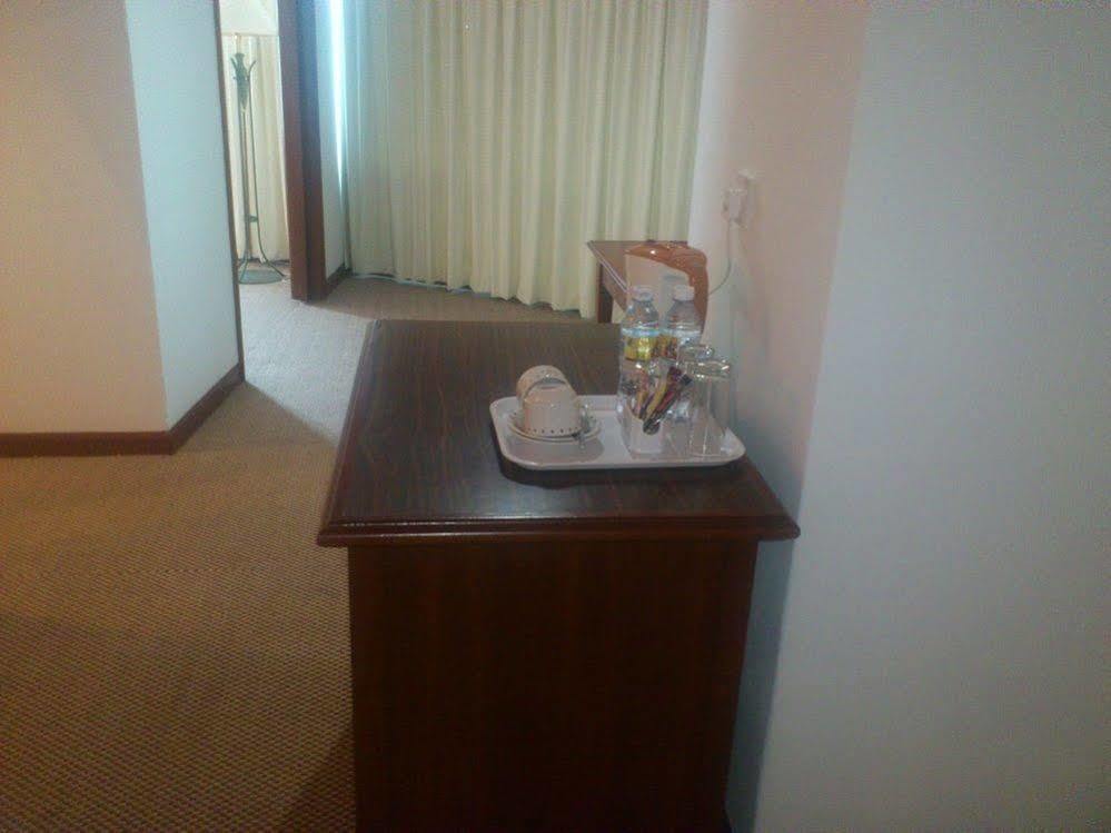Gocos Hotel Klang Kültér fotó
